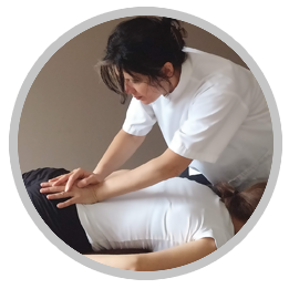 Mira Miskovic providing osteopathy and physiotherapy in Mississauga
