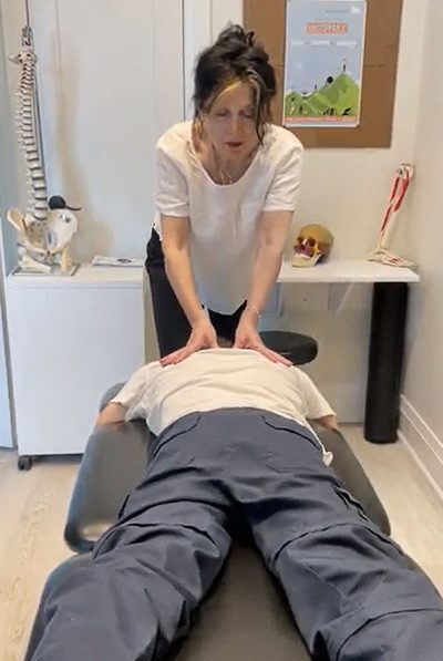 Mira Miskovic providing osteopathy and physiotherapy in Mississauga Back Treatment